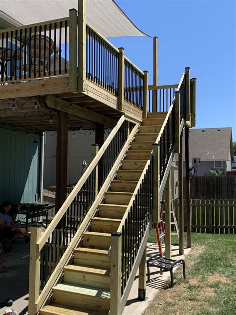 steel stringer for deck steps